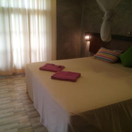 Isiwara Paura Bugged Apartment Sigiriya Esterno foto